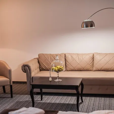Hotell Bernardazzi Grand Chişinau