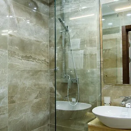 Bernardazzi Grand Hotell Chişinau